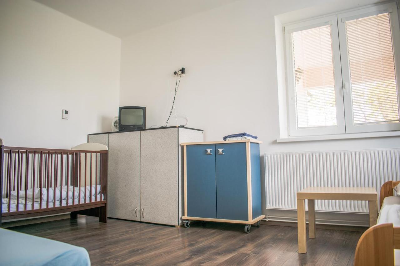Ubytovanie V Sukromi Samuel Miava Kültér fotó